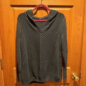 Eddie Bauer Women's Gray V-Neck Sweater